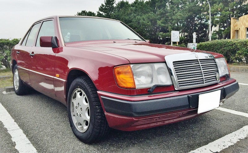 メルセデス・ベンツ 300E