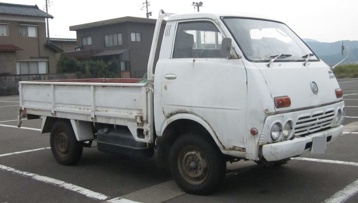 日産 ホーマー