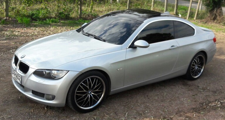 BMW 325iクーペ