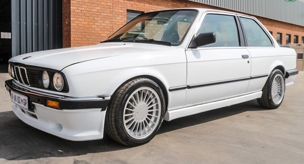 BMW 333i