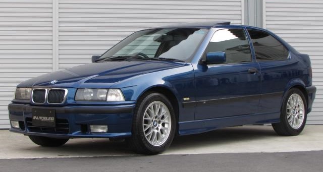 BMW 318ti