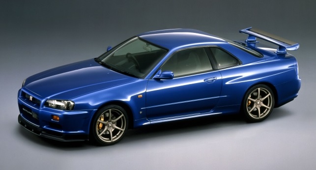 日産 スカイラインGT-R