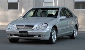 メルセデス・ベンツ C240