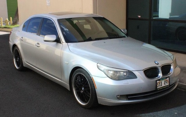 BMW 528i