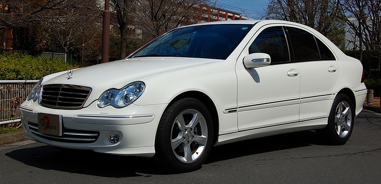 メルセデス・ベンツ C230コンプレッサー