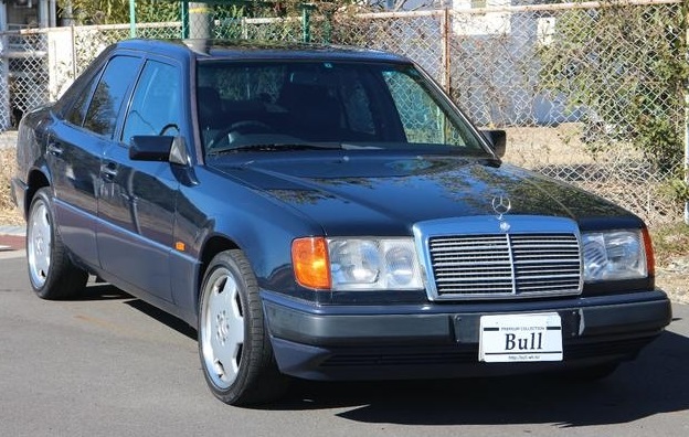 メルセデス・ベンツ 320E