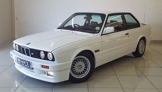 BMW 325is