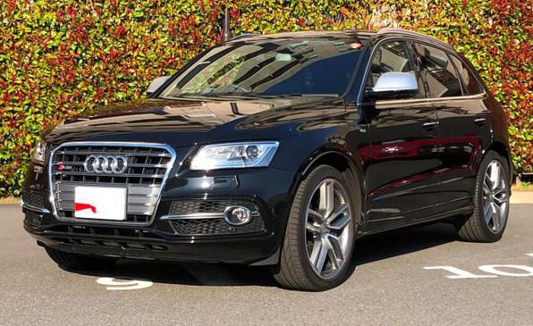 アウディ SQ5