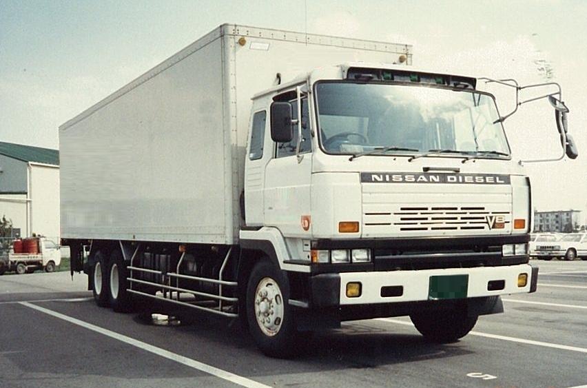 日産ディーゼル レゾナ