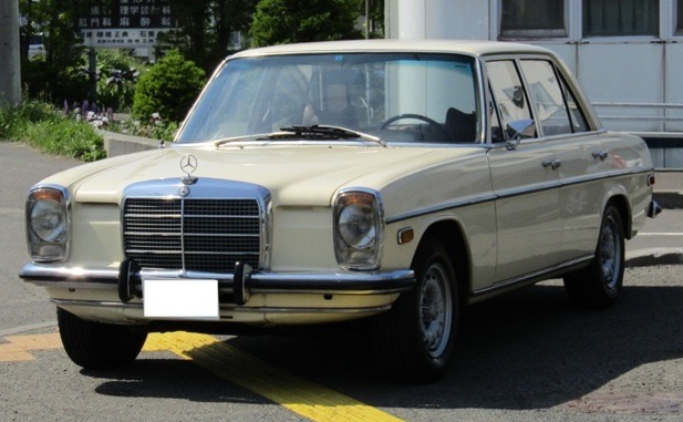 メルセデス・ベンツ 220